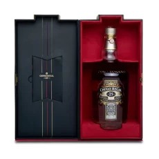 Ruou Chivas 25 nam