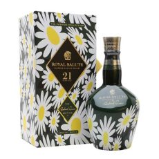 Rượu Chivas Richard Quinn Edition 2 The Fashion Collection 