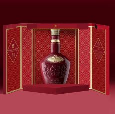 Chivas 24 hộp quà Tết 2024