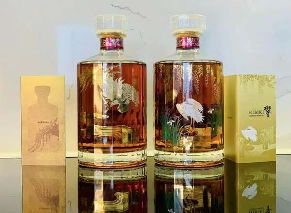 Hibiki 17 Phoenix Limited Edition
