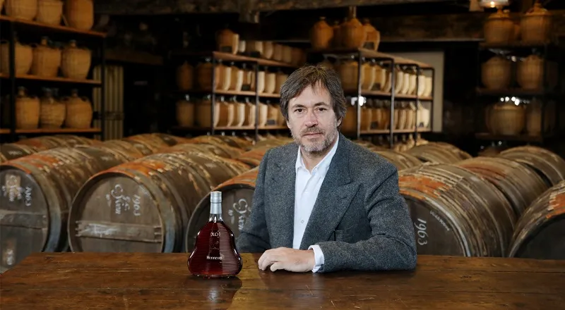 Ruou Hennessy XO Marc Newson