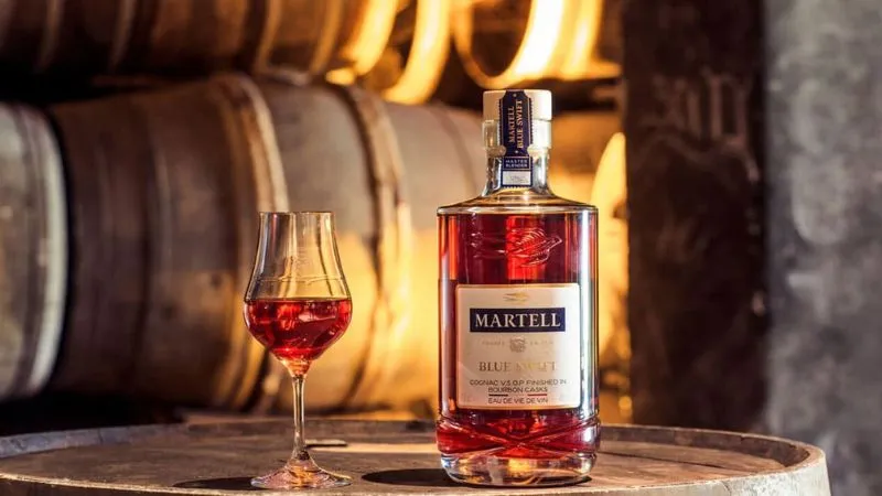 Ruou Martell Cordon Blue Swift