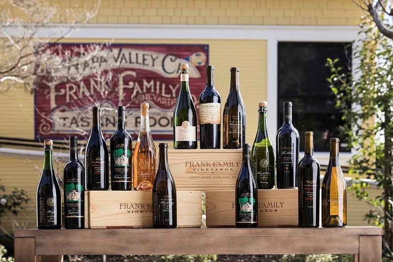 Cac san pham ruou vang nha Frank Family Winery