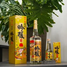 Rượu Sake vảy vàng Takara