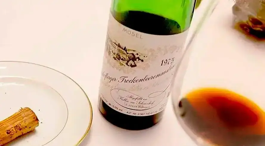 10 chai rượu vang đắt nhất thế giới 2025 - Romanée-Conti chỉ xếp hạng 3? 10 9