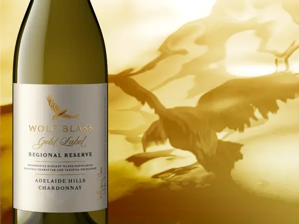 Ruou vang Wolf Blass Gold Chardonnay