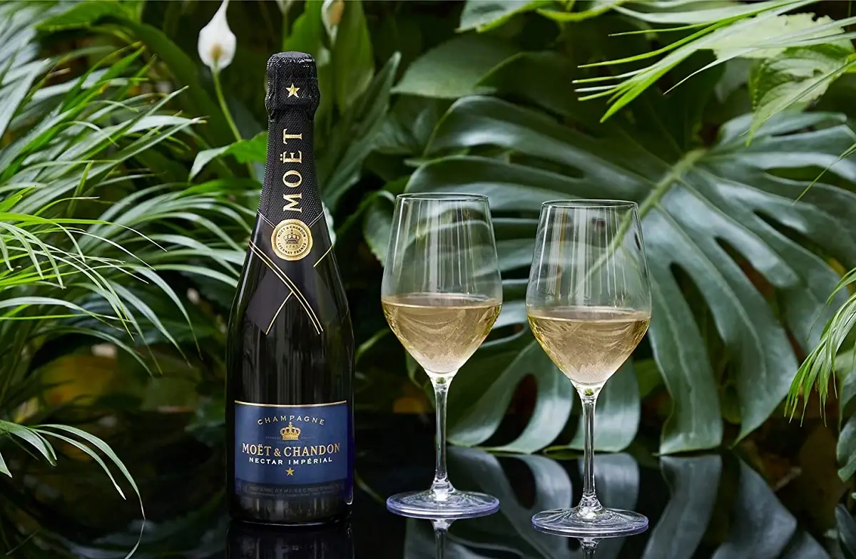Champagne Moet Chandon Nectar Imperial