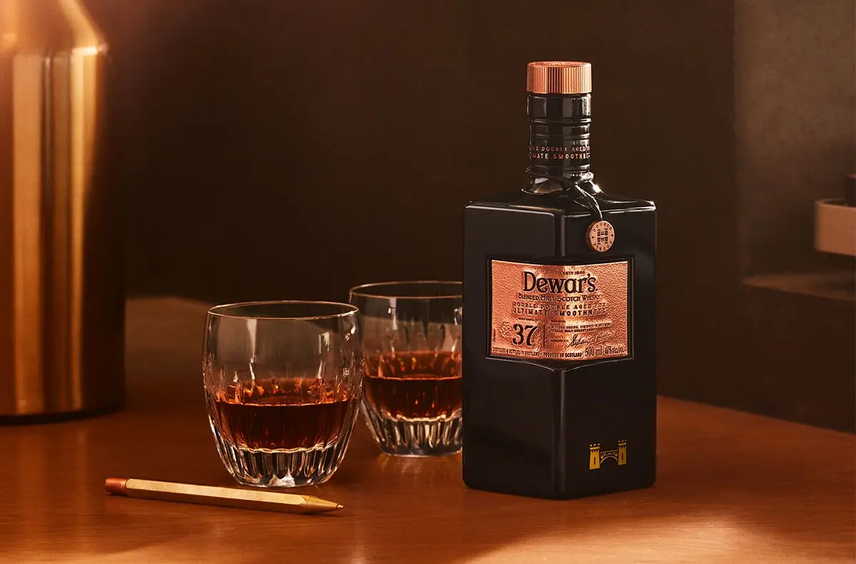 Dewars Double Double 37 nam tuoi