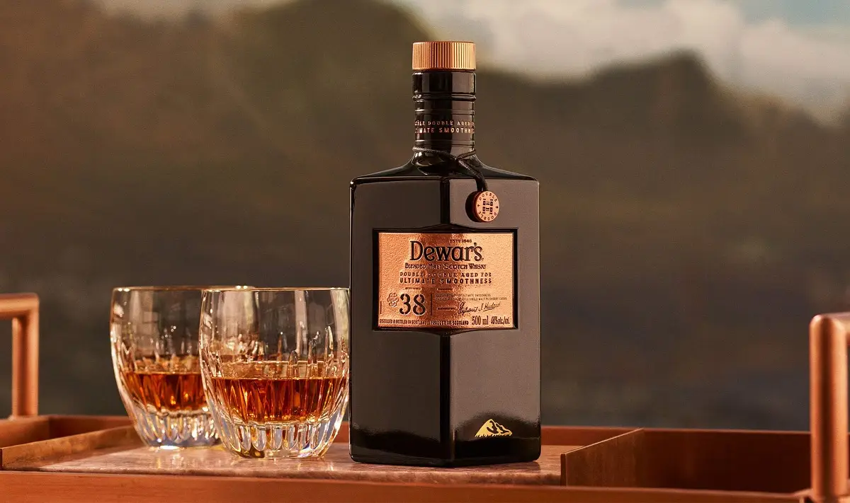 Dewars Double Double 38 nam tuoi